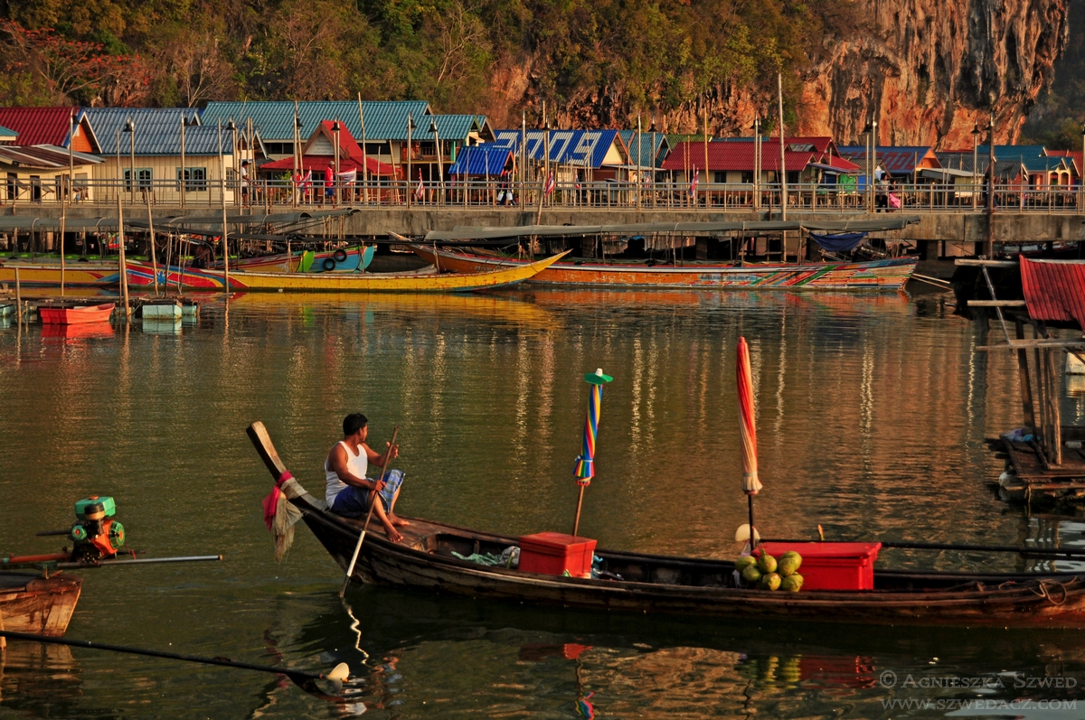 W wiosce na wodzie - Ko Panyi, Tajlandia