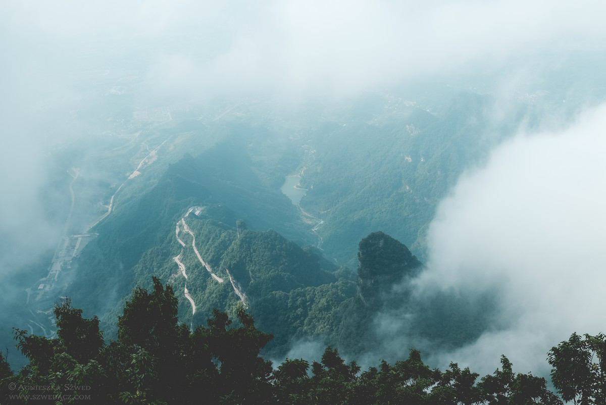 Widoki z Tianmen Mountain